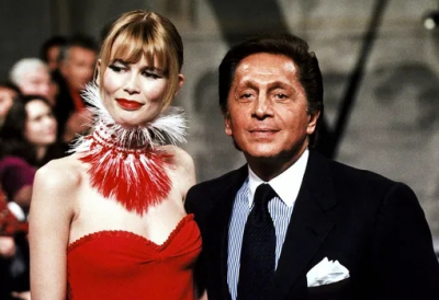 История Valentino через 10 культовых платьев: от Аниты Экберг до Джеки Онассис