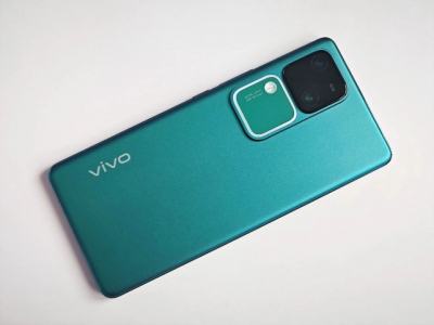 Цены на Vivo X300 и X300 Pro: 745 долларов в Китае и 1110 евро в Европе