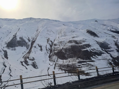 Снежная лавина на Камчатке разрушила буровую установку: погибли люди