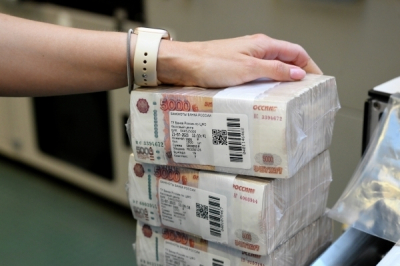 В России названы отрасли, где платят от 200 тысяч рублей в месяц